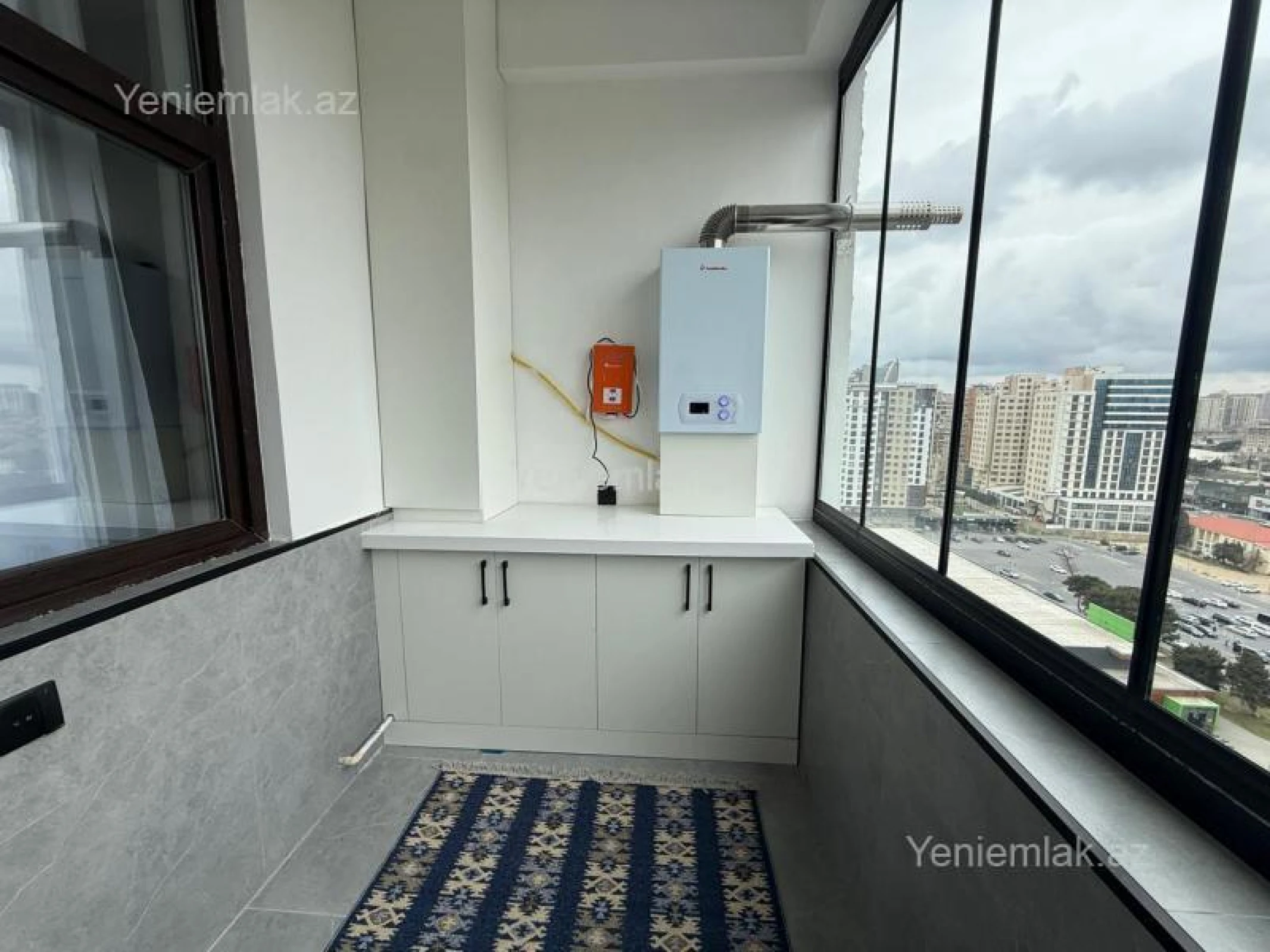 Satılır 3 otaqlı yeni tikili 93 m²