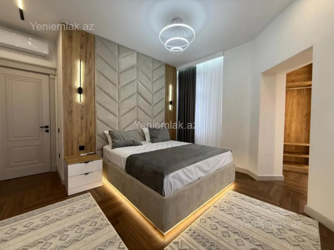 Satılır 3 otaqlı yeni tikili 93 m²