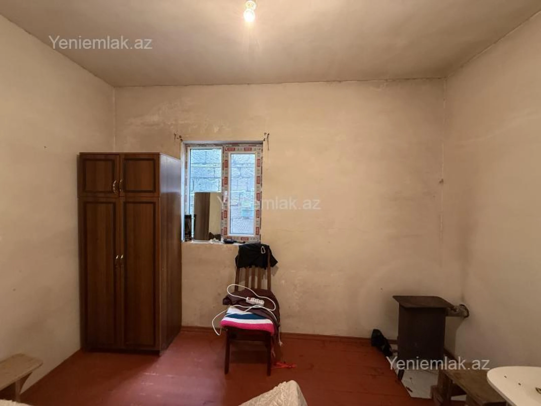 Satılır 2 otaqlı həyət evi 60 m²