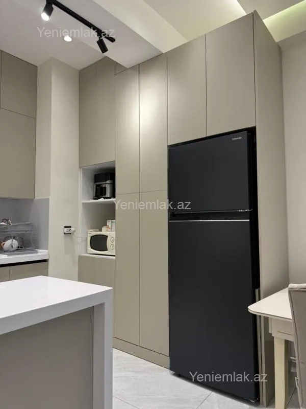 Satılır 3 otaqlı yeni tikili 89 m²