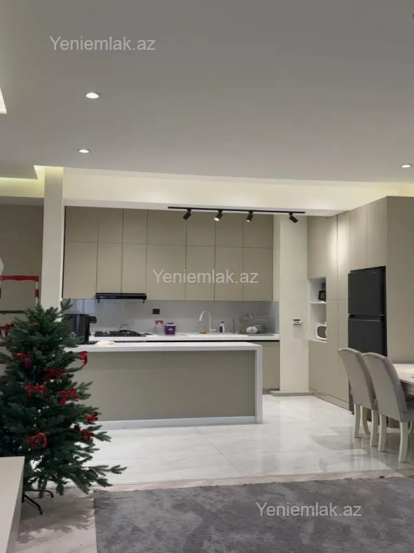 Satılır 3 otaqlı yeni tikili 89 m²