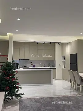 Satılır 3 otaqlı yeni tikili 89 m²