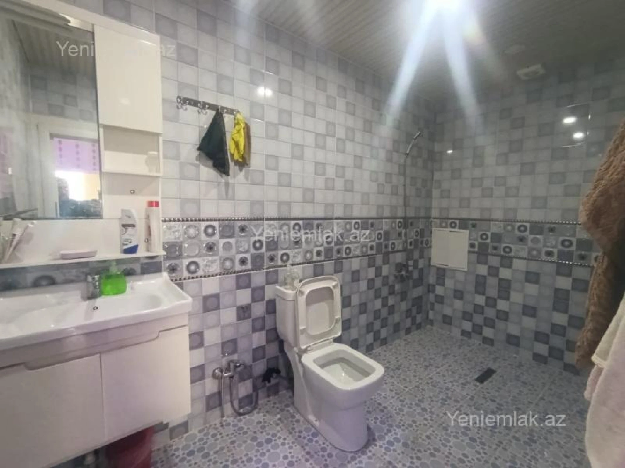 Satılır 3 otaqlı yeni tikili 63 m²
