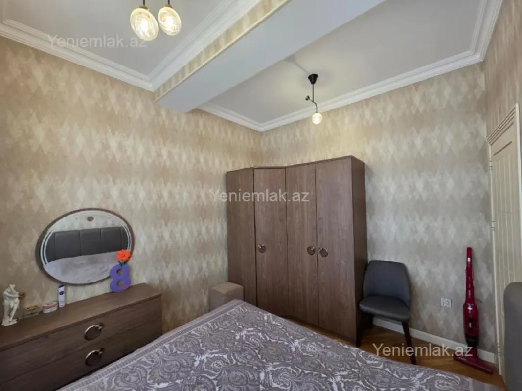 Satılır 3 otaqlı yeni tikili 73 m²