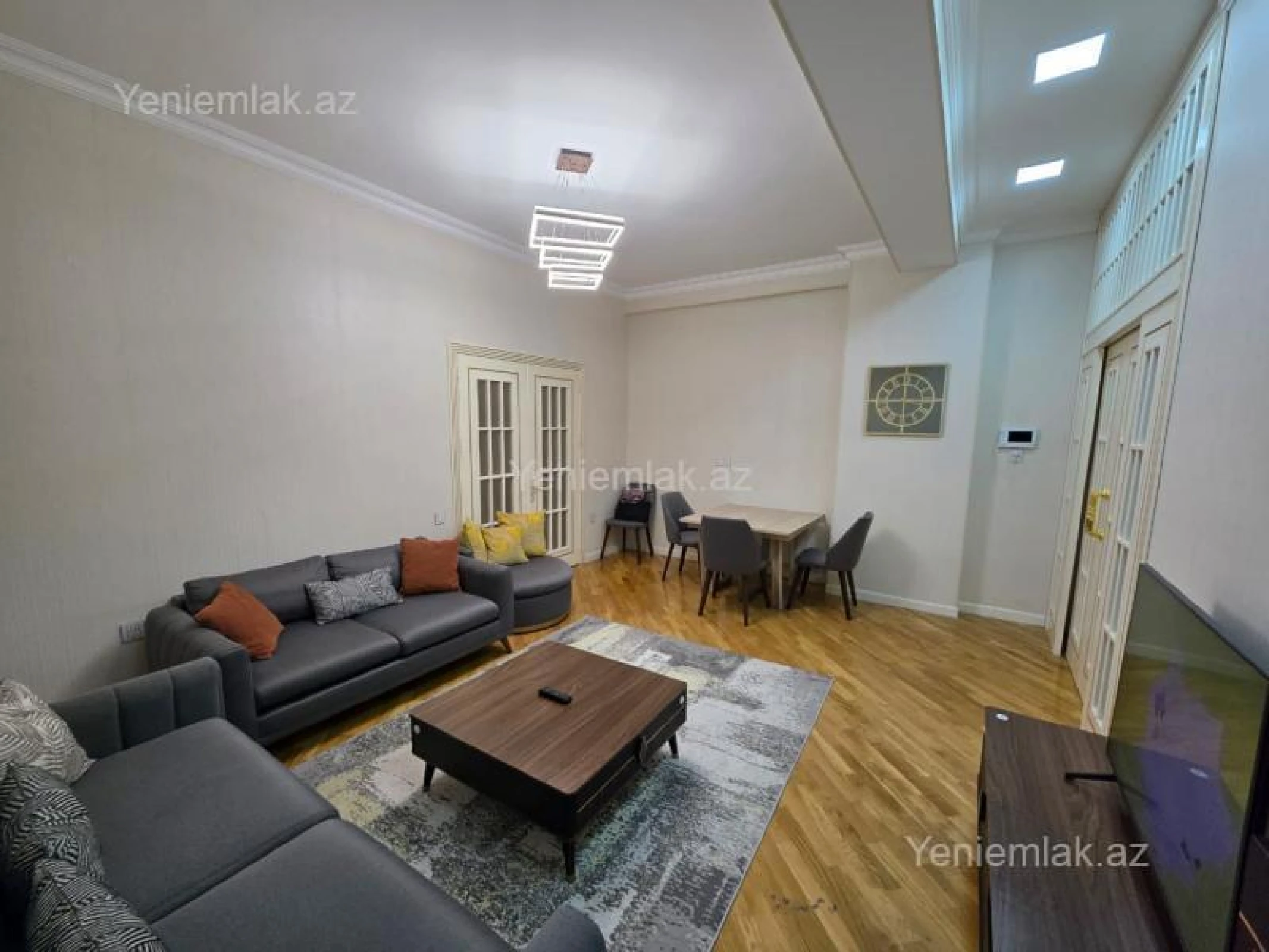 Satılır 3 otaqlı yeni tikili 73 m²