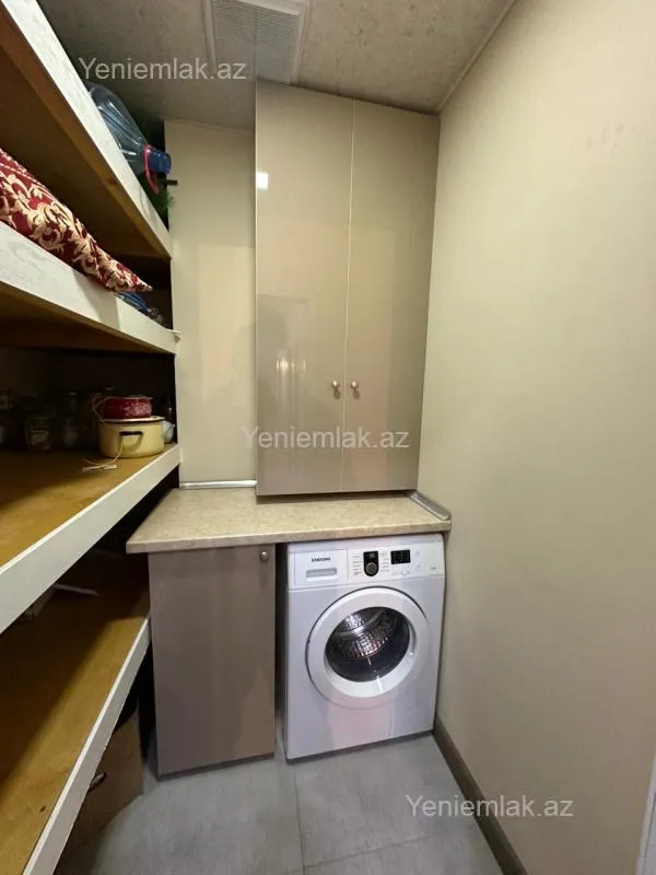 Satılır 2 otaqlı yeni tikili 90 m²