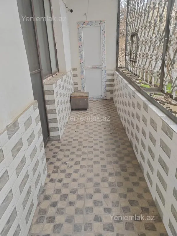 Satılır 4 otaqlı yeni tikili 90 m²