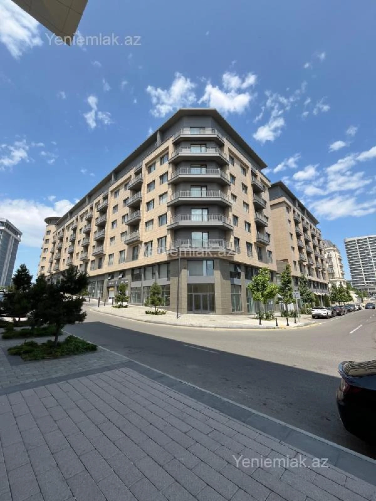 Satılır 3 otaqlı yeni tikili 128 m²