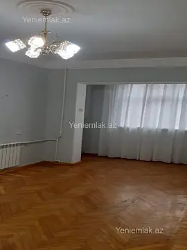 Satılır 1 otaqlı köhnə tikili 50 m²