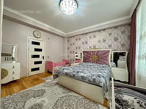 Satılır 3 otaqlı yeni tikili 105 m²