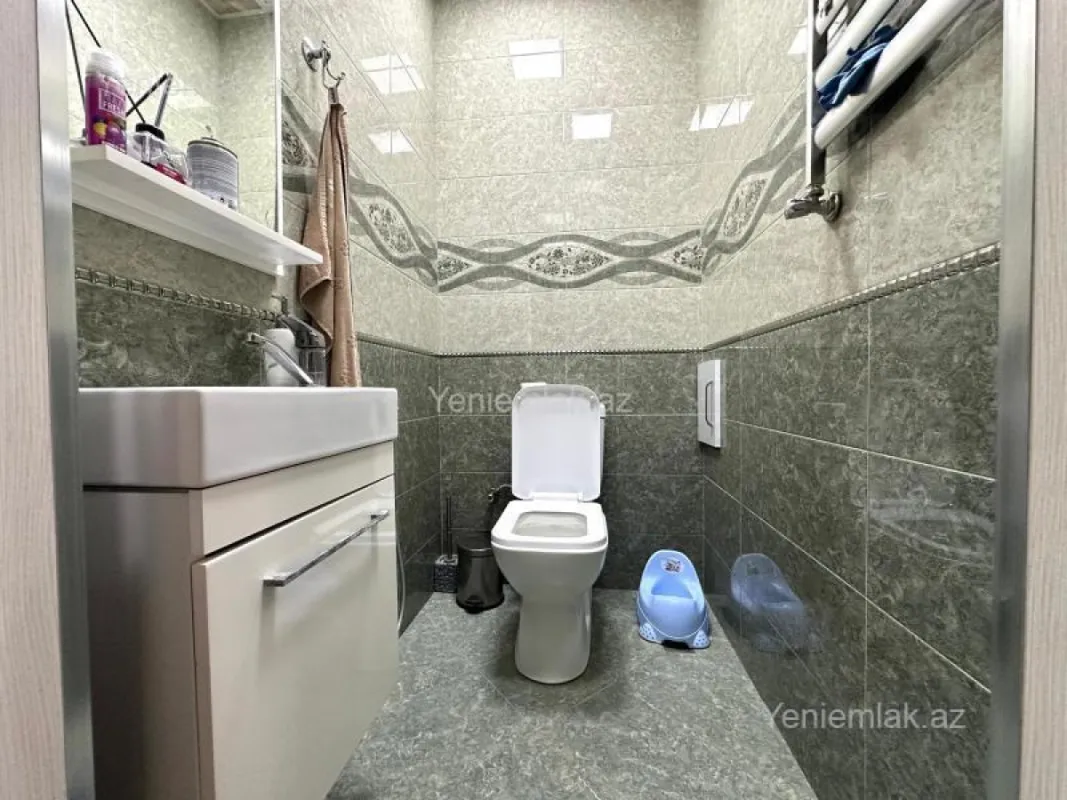 Satılır 3 otaqlı yeni tikili 105 m²