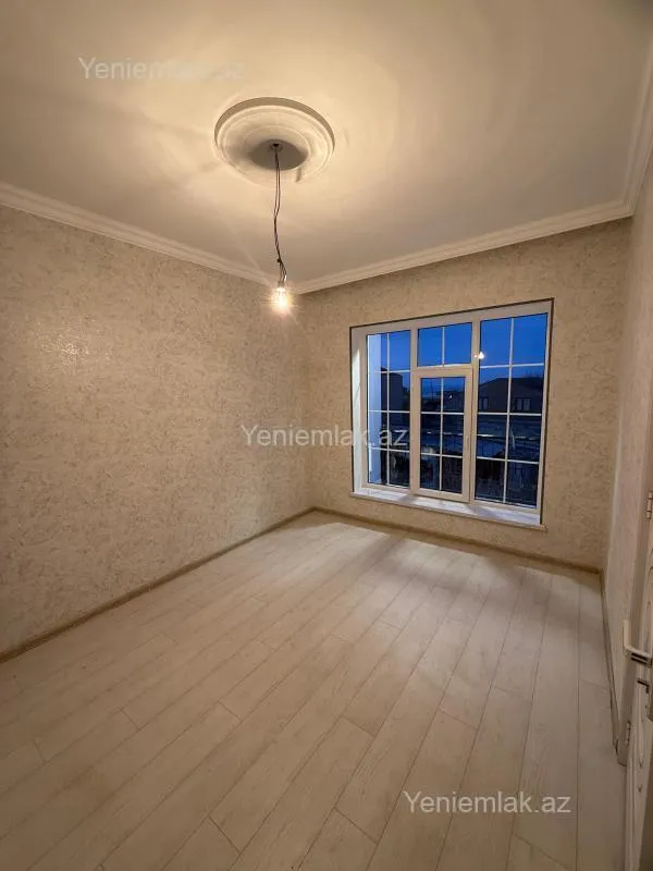 Satılır 4 otaqlı həyət evi 130 m²
