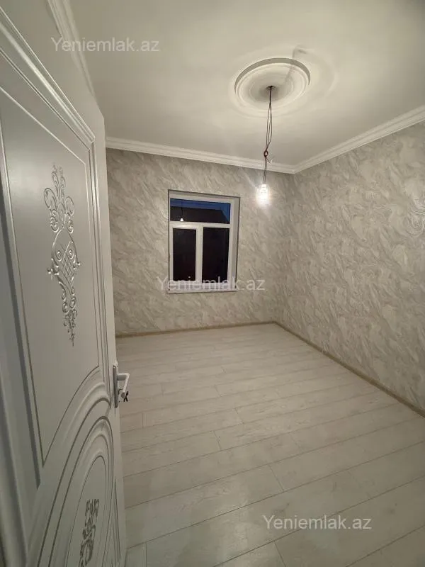 Satılır 4 otaqlı həyət evi 130 m²