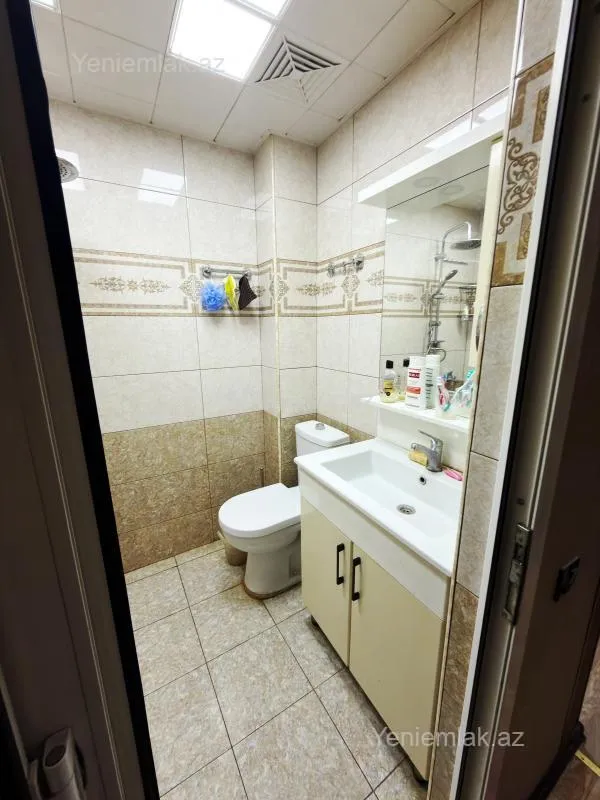 Satılır 2 otaqlı köhnə tikili 50 m²