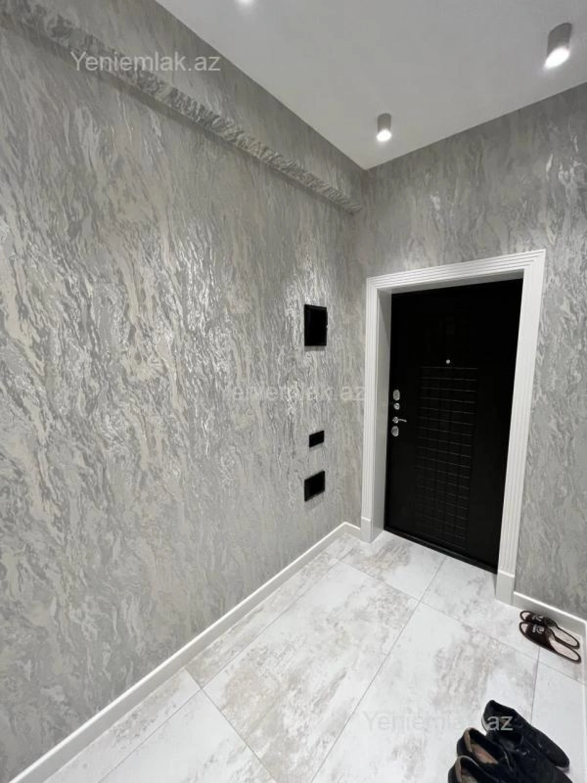 Satılır 3 otaqlı yeni tikili 98 m²