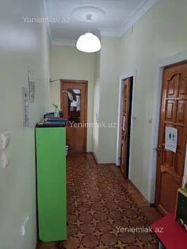 Satılır 7 otaqlı həyət evi 160 m²
