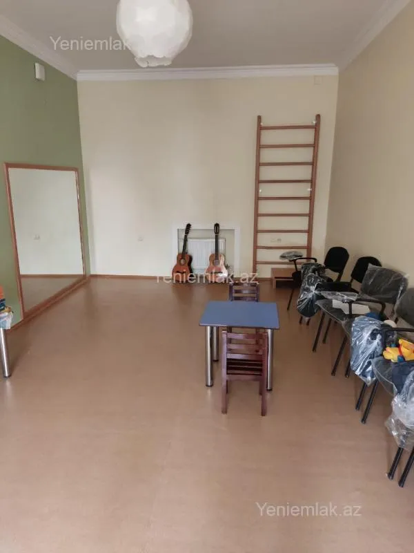 Satılır 7 otaqlı həyət evi 160 m²