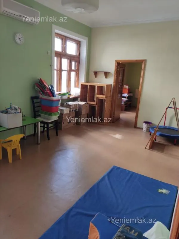 Satılır 7 otaqlı həyət evi 160 m²