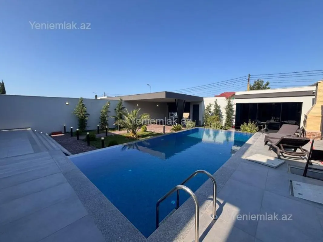 Satılır 4 otaqlı həyət evi 200 m²