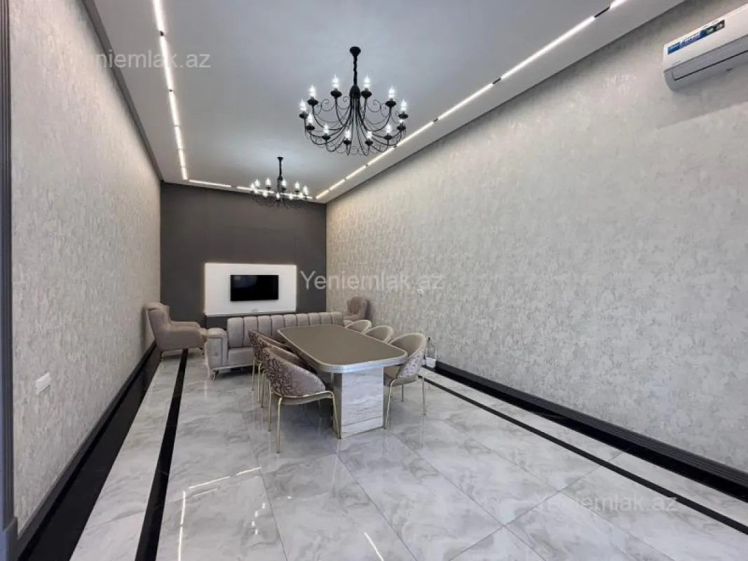 Satılır 4 otaqlı həyət evi 200 m²