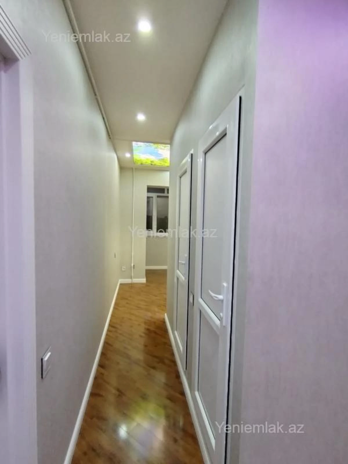 Satılır 2 otaqlı köhnə tikili 60 m²