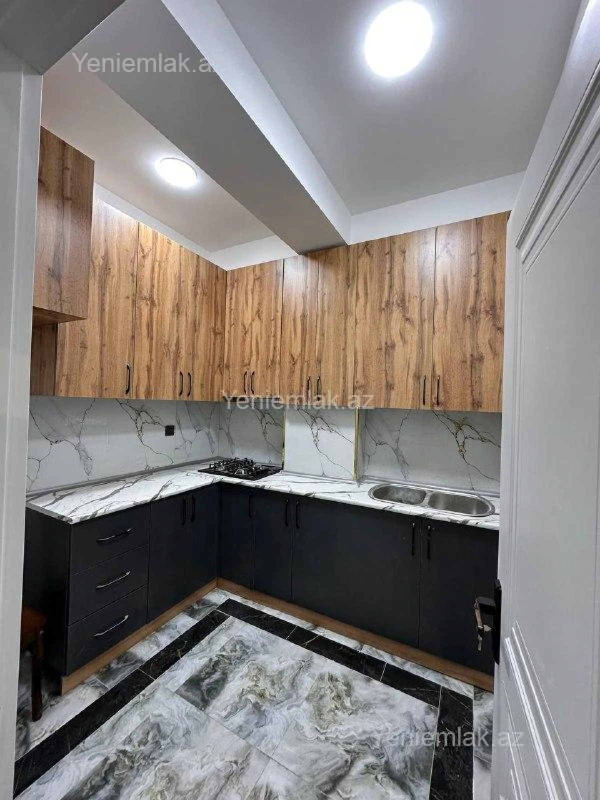 Satılır 2 otaqlı yeni tikili 59 m²