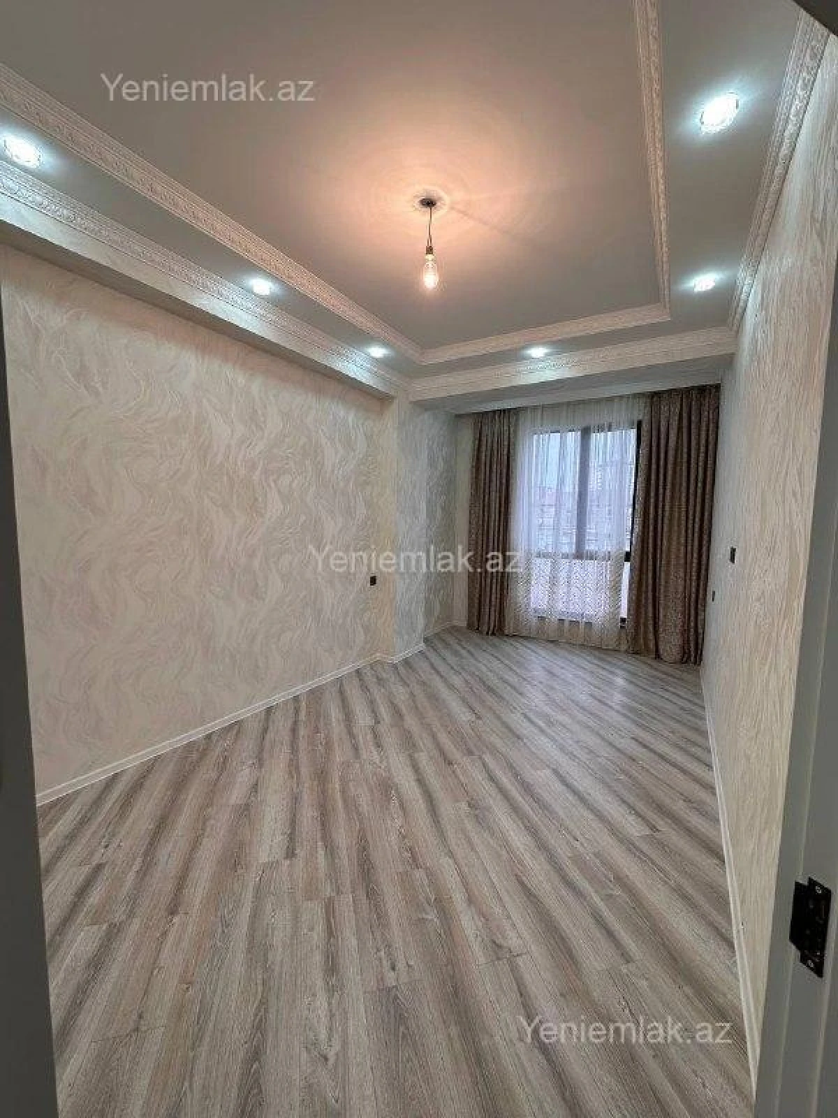 Satılır 2 otaqlı yeni tikili 59 m²