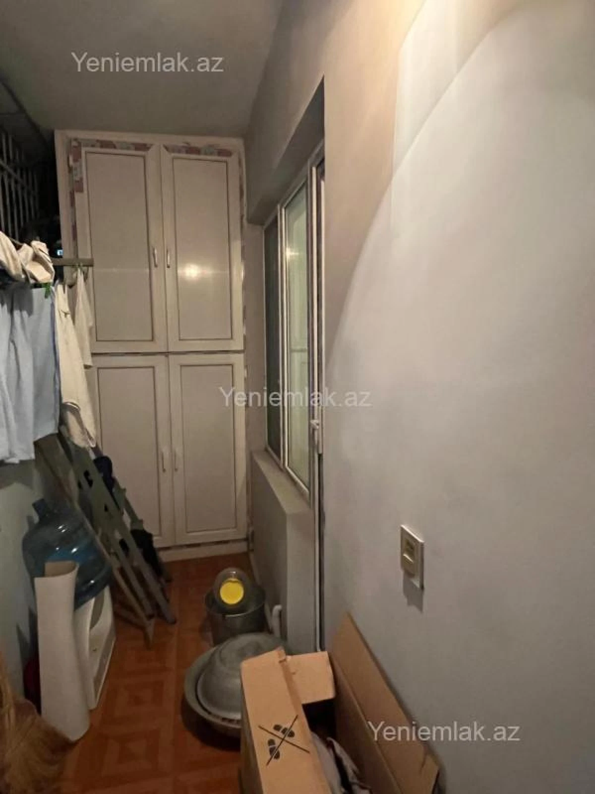Satılır 3 otaqlı köhnə tikili 80 m²
