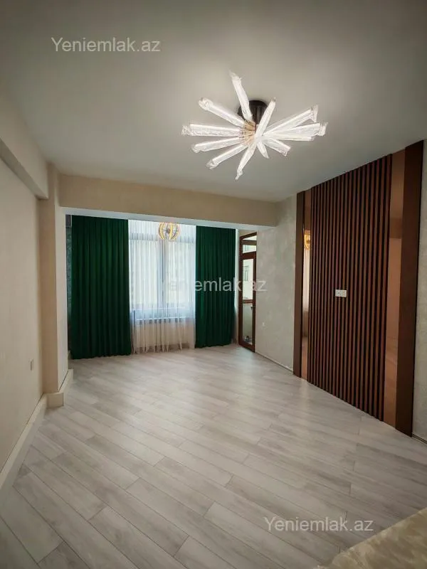 Satılır 3 otaqlı yeni tikili 70 m²