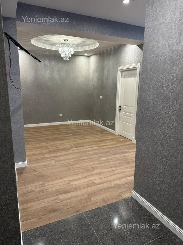Satılır 3 otaqlı yeni tikili 87 m²
