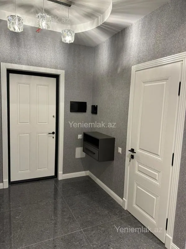 Satılır 3 otaqlı yeni tikili 87 m²