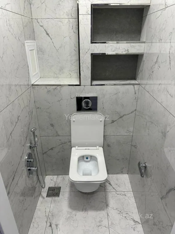 Satılır 3 otaqlı yeni tikili 87 m²