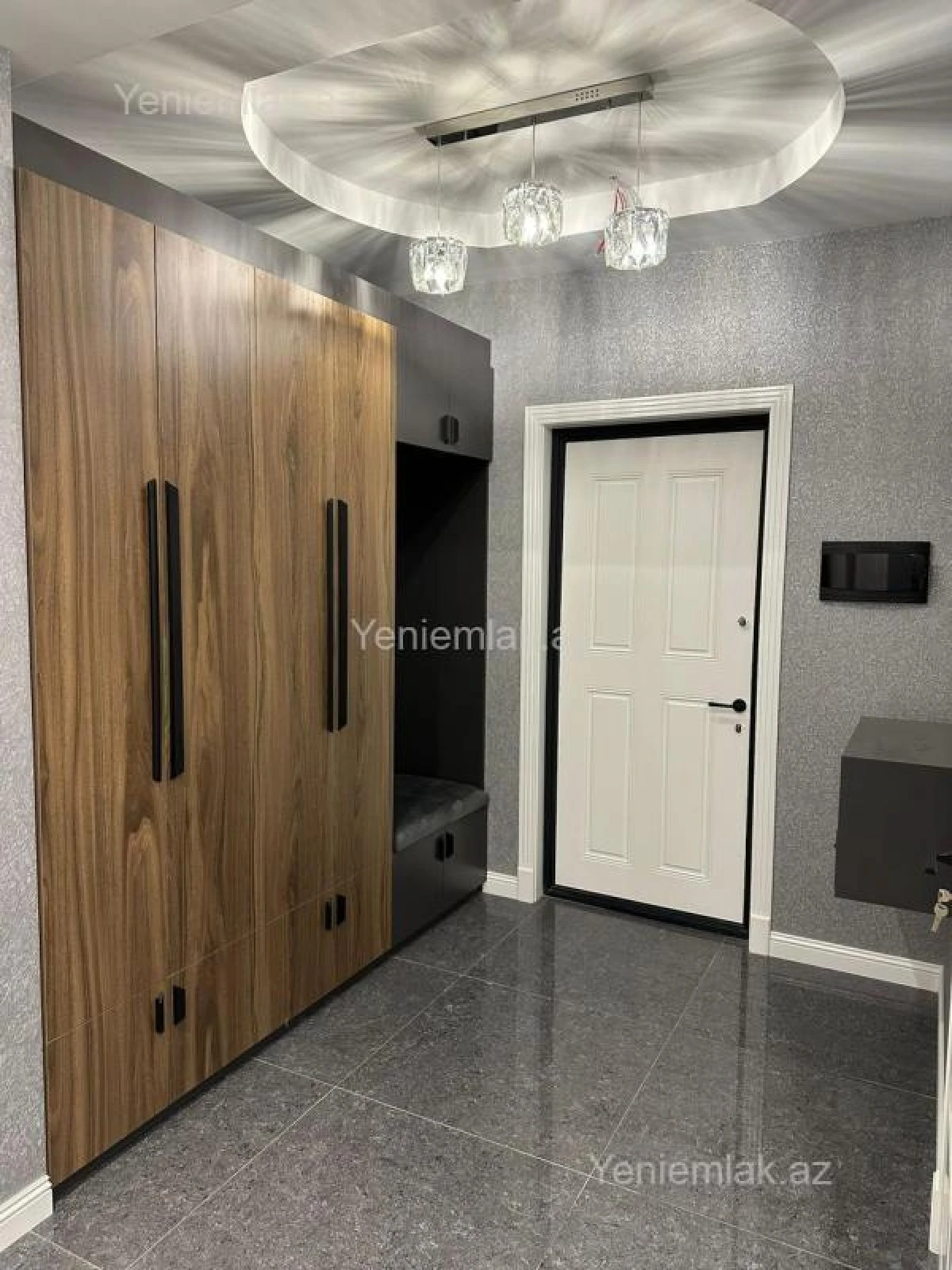 Satılır 3 otaqlı yeni tikili 87 m²