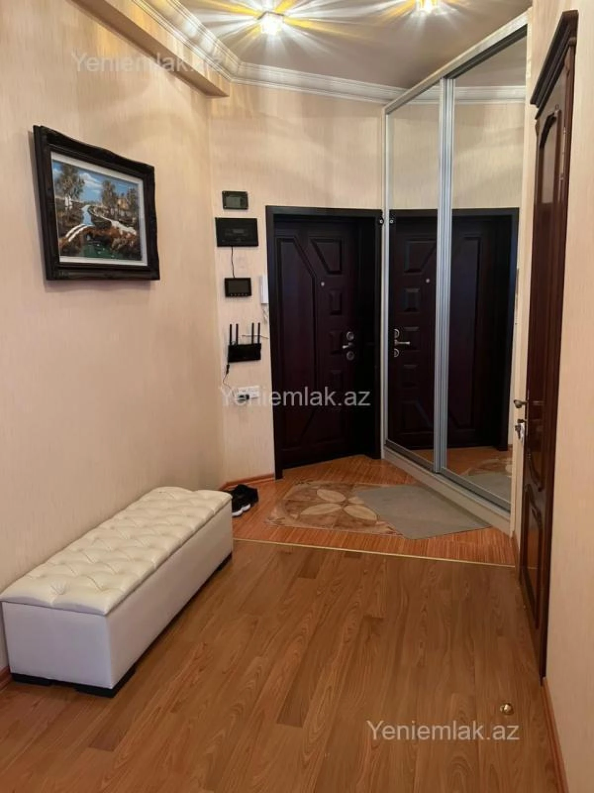 Satılır 3 otaqlı yeni tikili 115 m²