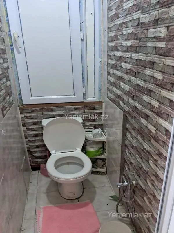 Satılır 3 otaqlı köhnə tikili 80 m²