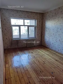 Satılır 3 otaqlı köhnə tikili 80 m²