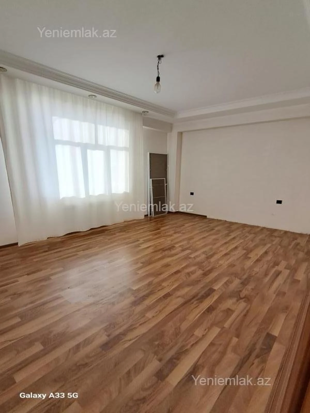 Satılır 2 otaqlı yeni tikili 70 m²