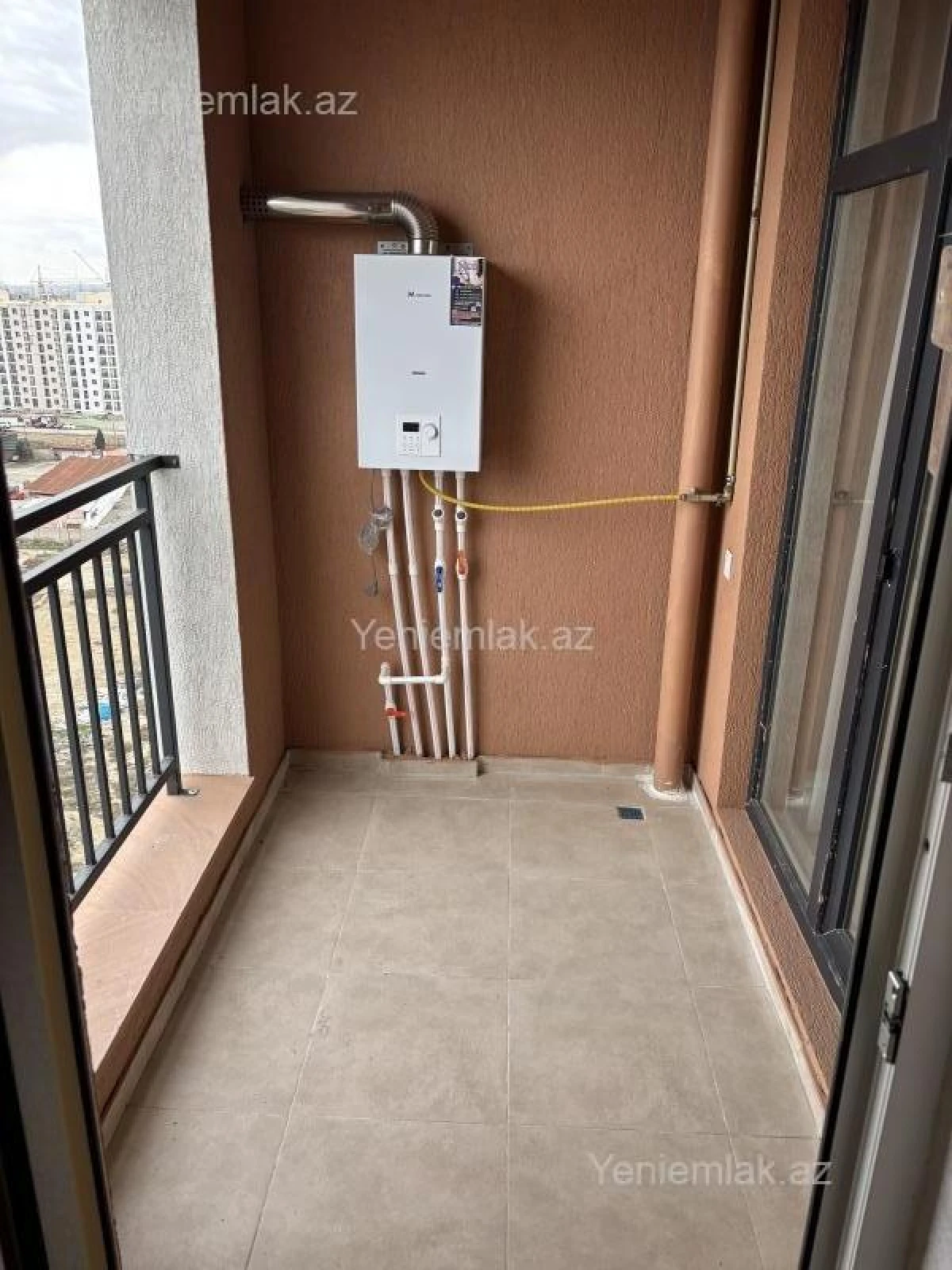 Satılır 2 otaqlı yeni tikili 61 m²