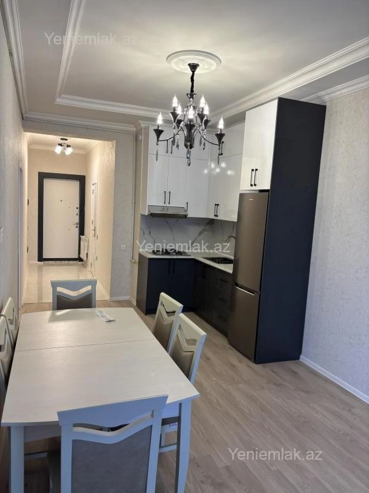 Satılır 2 otaqlı yeni tikili 61 m²