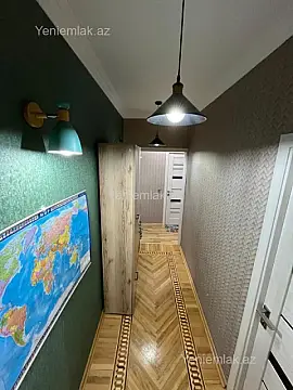 Satılır 2 otaqlı köhnə tikili 55 m²