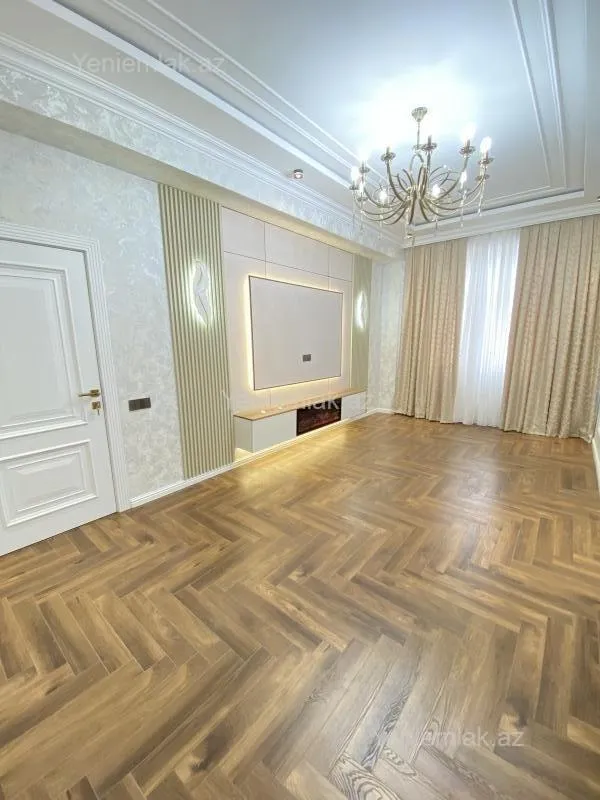 Satılır 2 otaqlı yeni tikili 70 m²