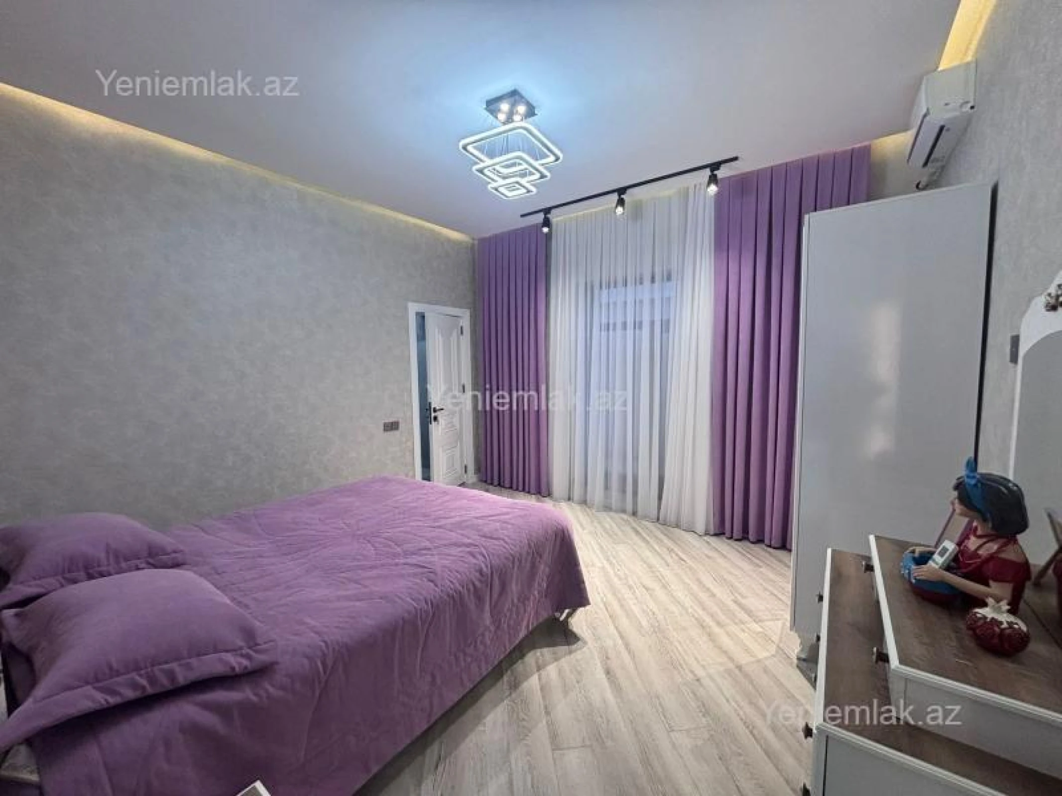 Satılır 4 otaqlı həyət evi 150 m²