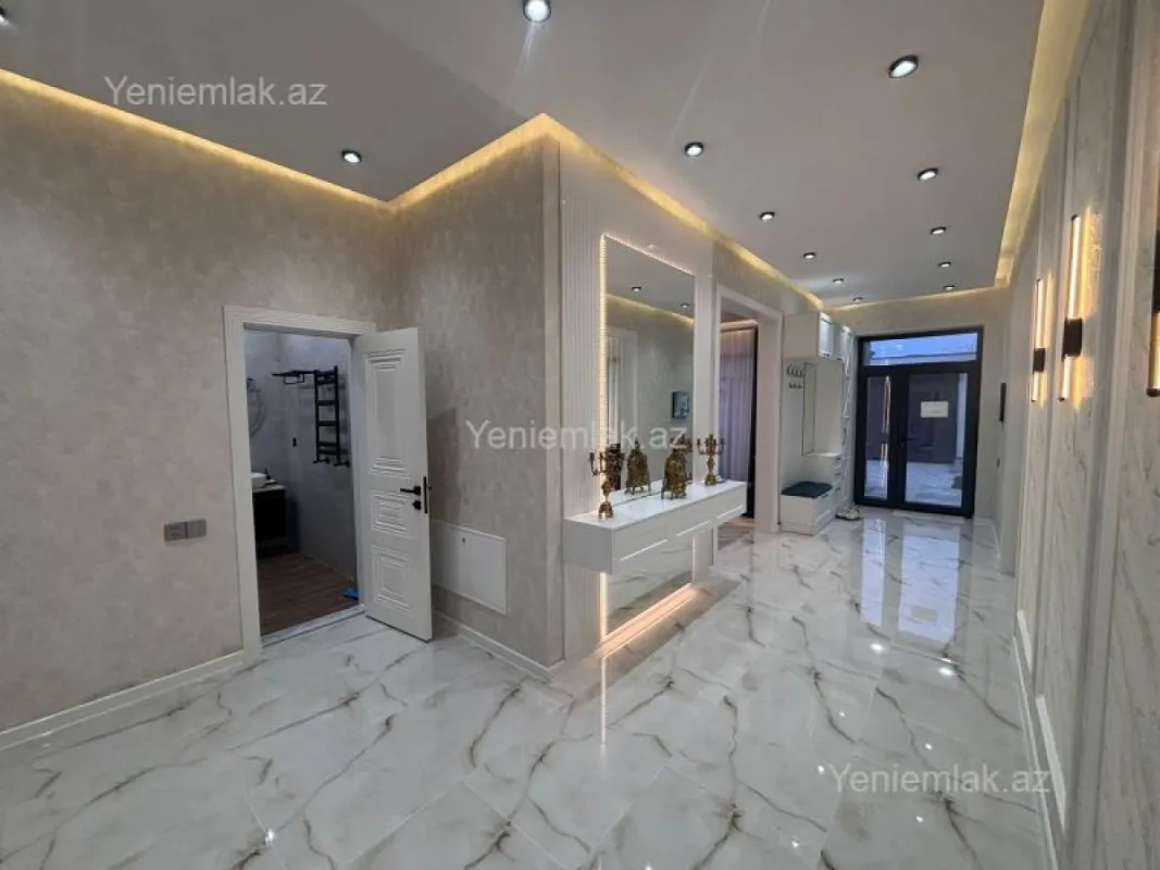 Satılır 4 otaqlı həyət evi 150 m²