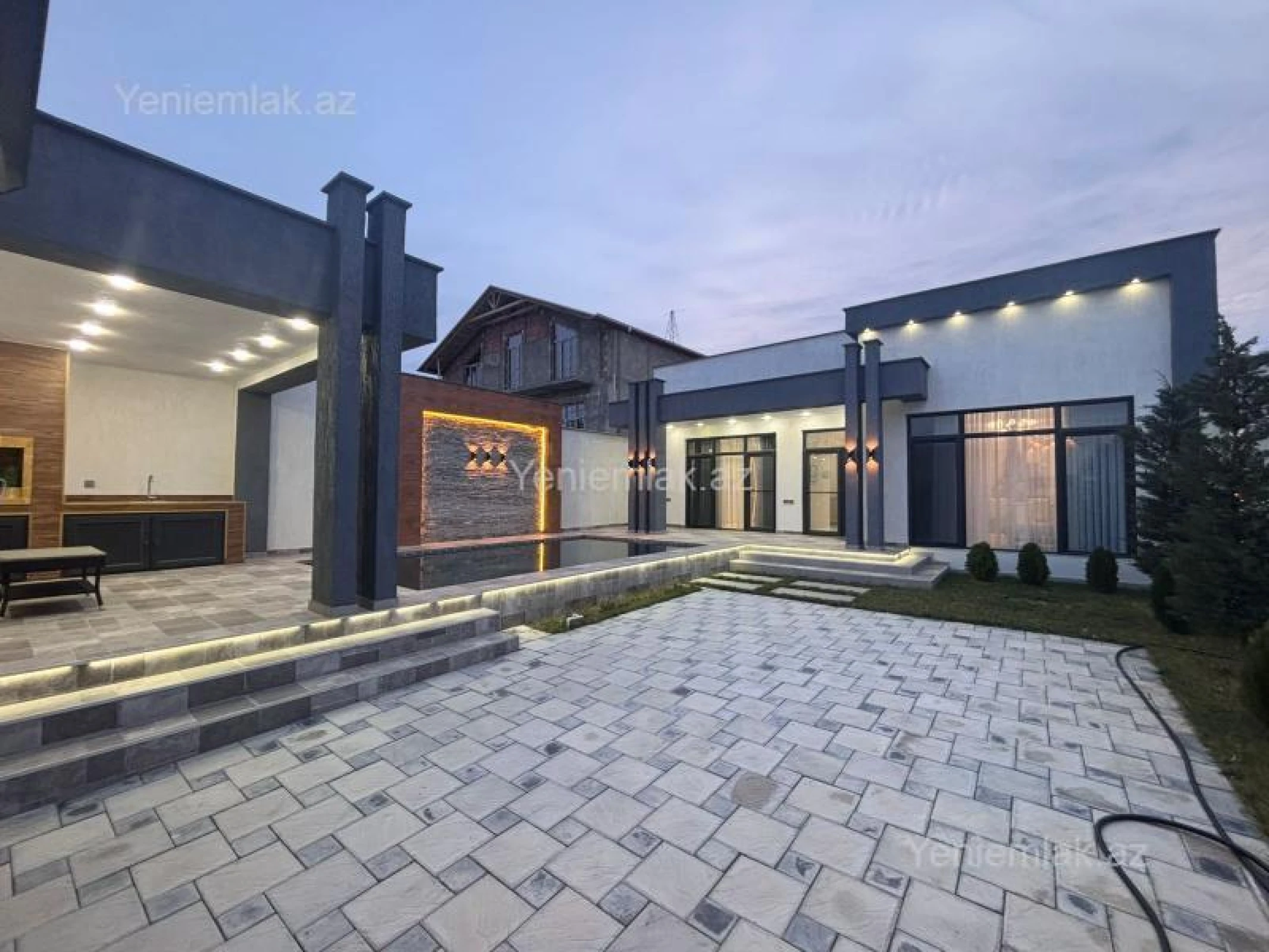 Satılır 4 otaqlı həyət evi 150 m²