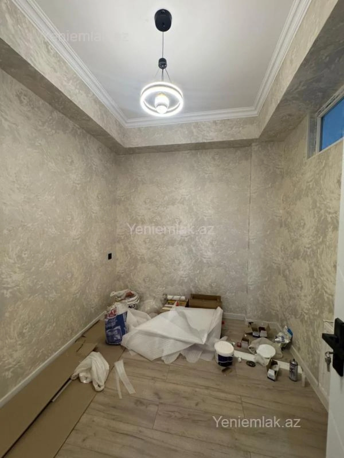 Satılır 3 otaqlı yeni tikili 58 m²