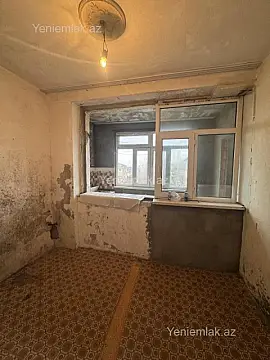 Satılır 1 otaqlı köhnə tikili 36.5 m²
