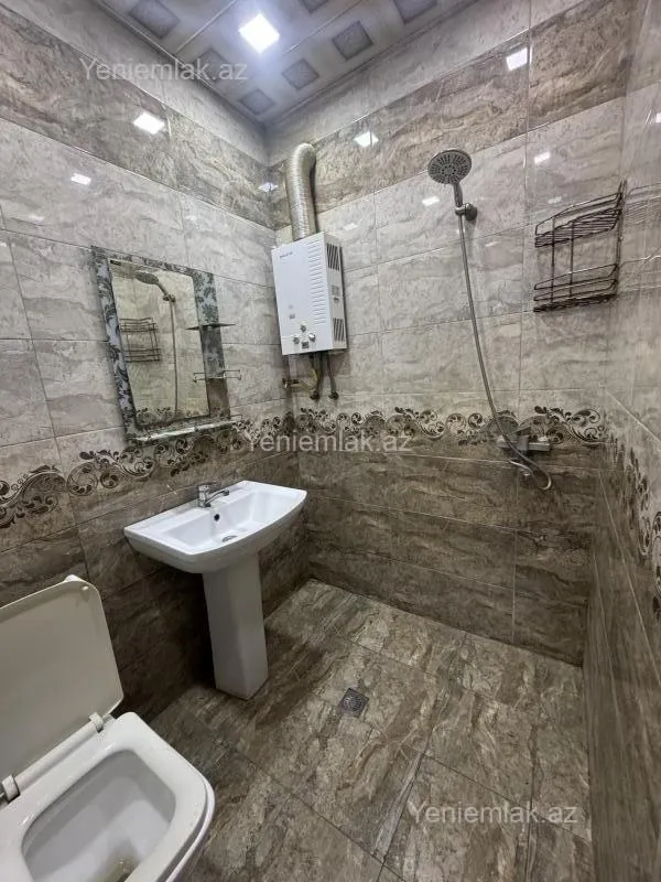 Satılır 1 otaqlı köhnə tikili 36.5 m²