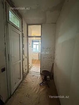 Satılır 1 otaqlı köhnə tikili 36.5 m²