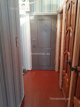 Satılır 2 otaqlı köhnə tikili 71 m²