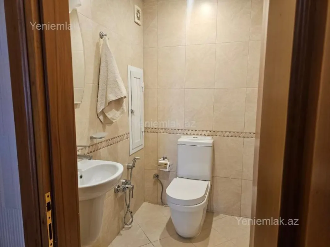 Satılır 3 otaqlı yeni tikili 168 m²